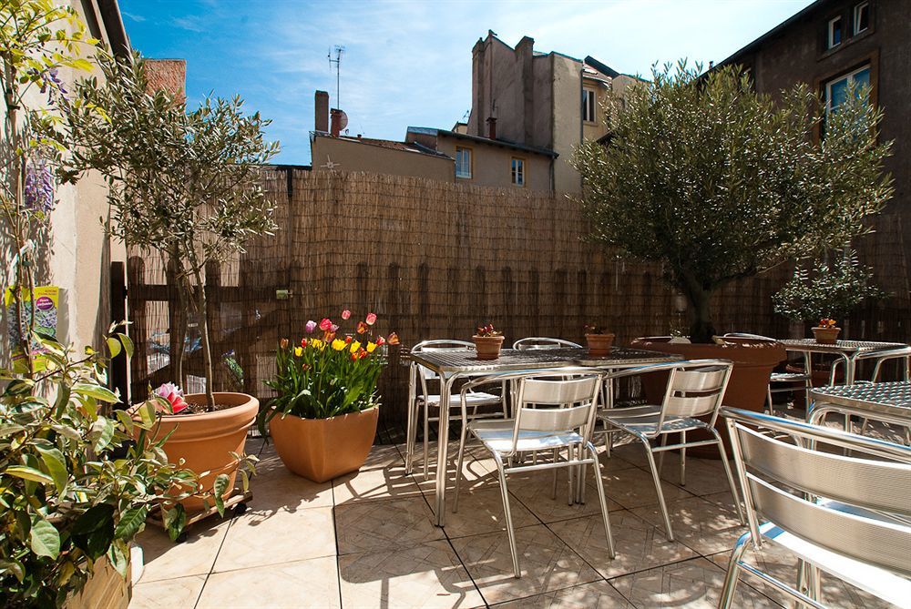 Logis-Hotel Des Oliviers Τιονβίλ Εξωτερικό φωτογραφία